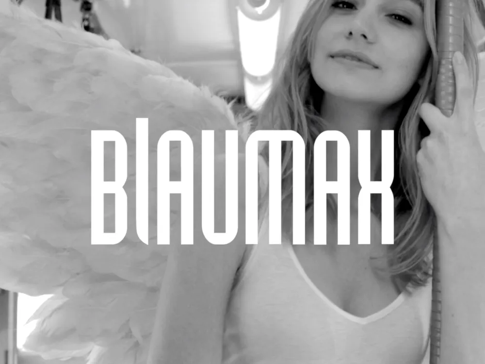 Blaumax still 1